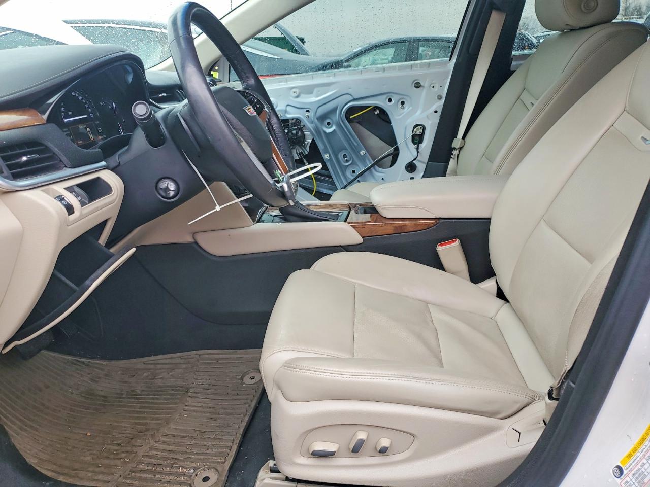 Cadillac XTS Luxury