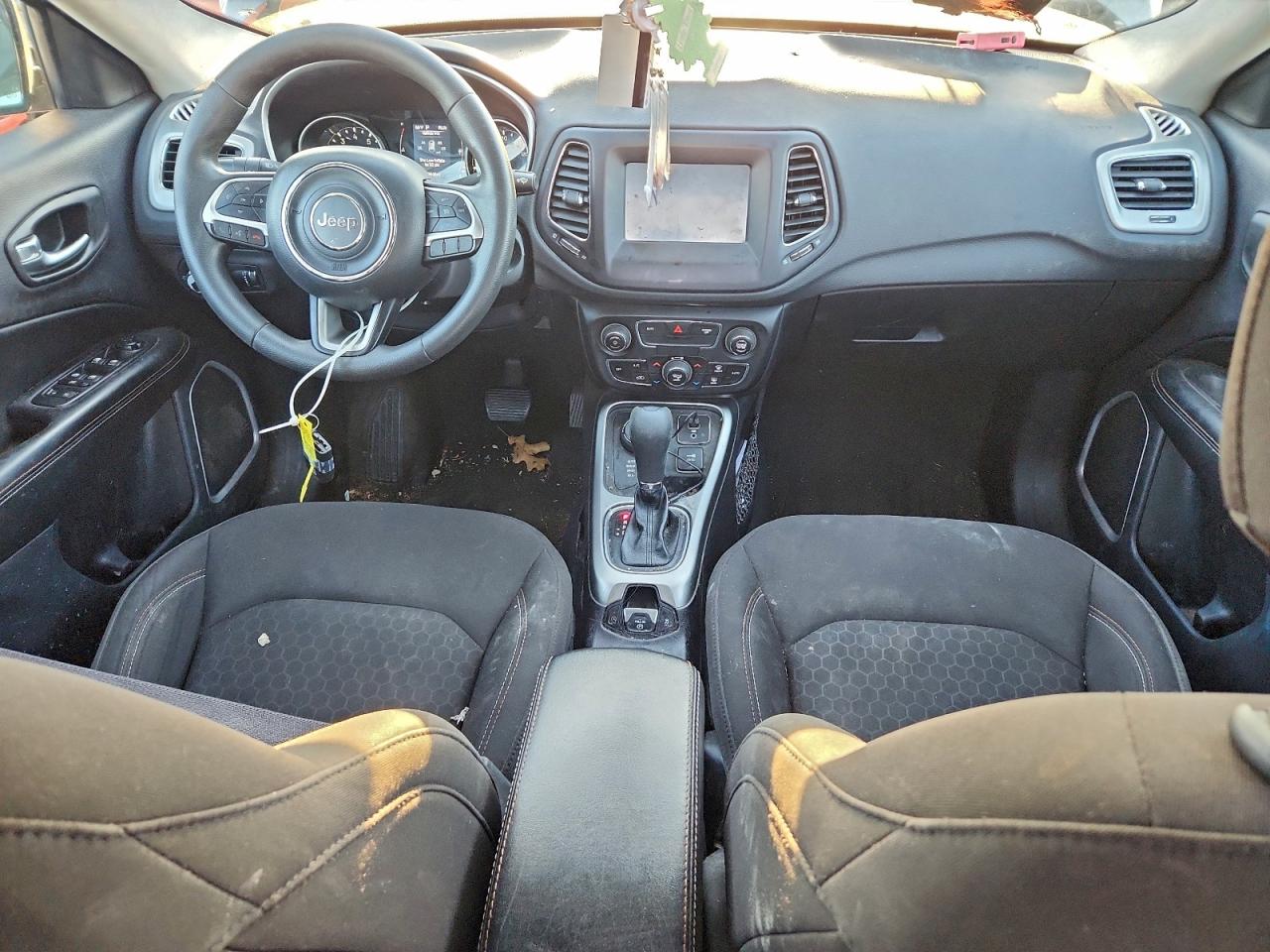 Jeep Compass Sport