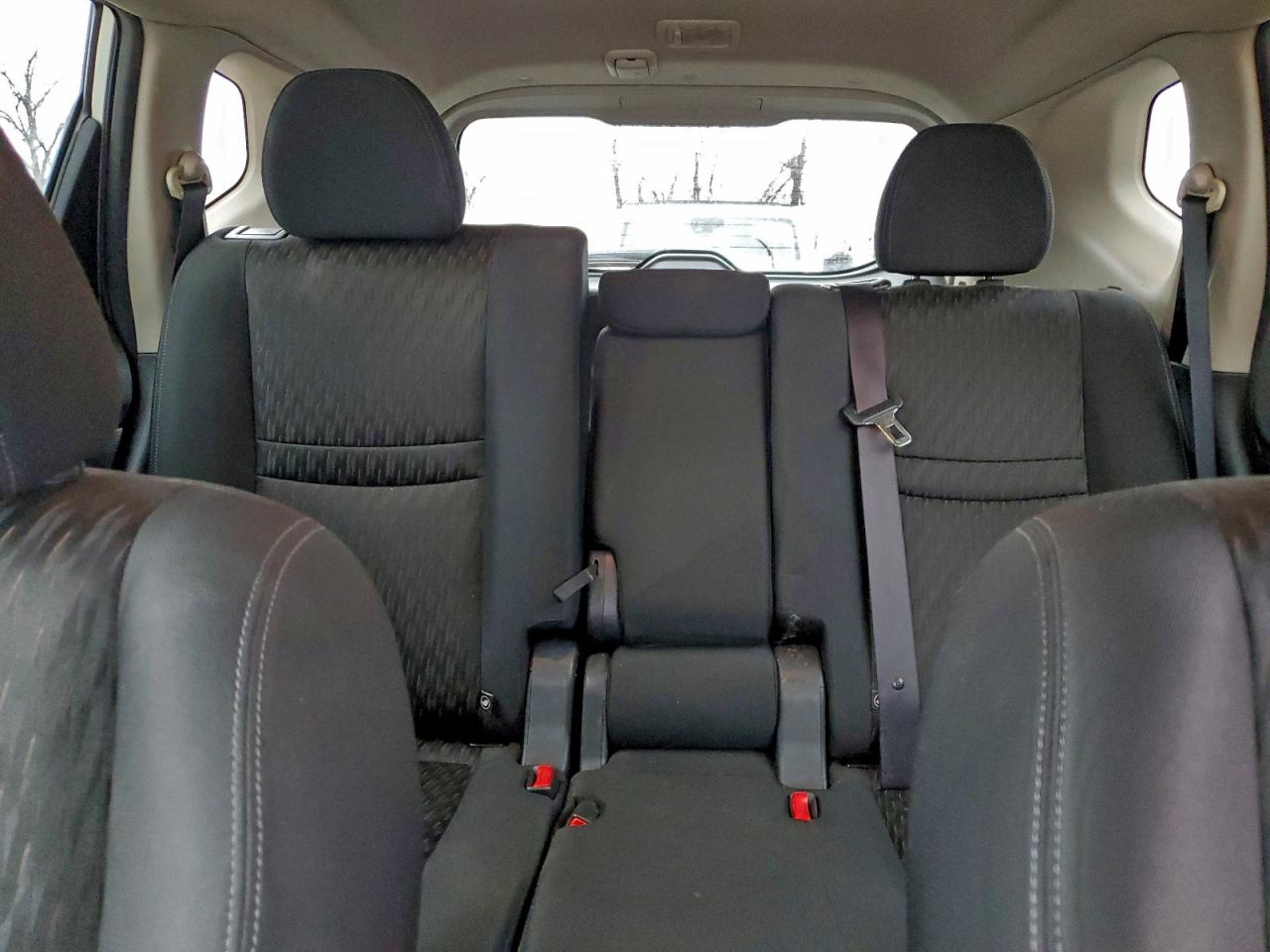 Nissan Rogue S