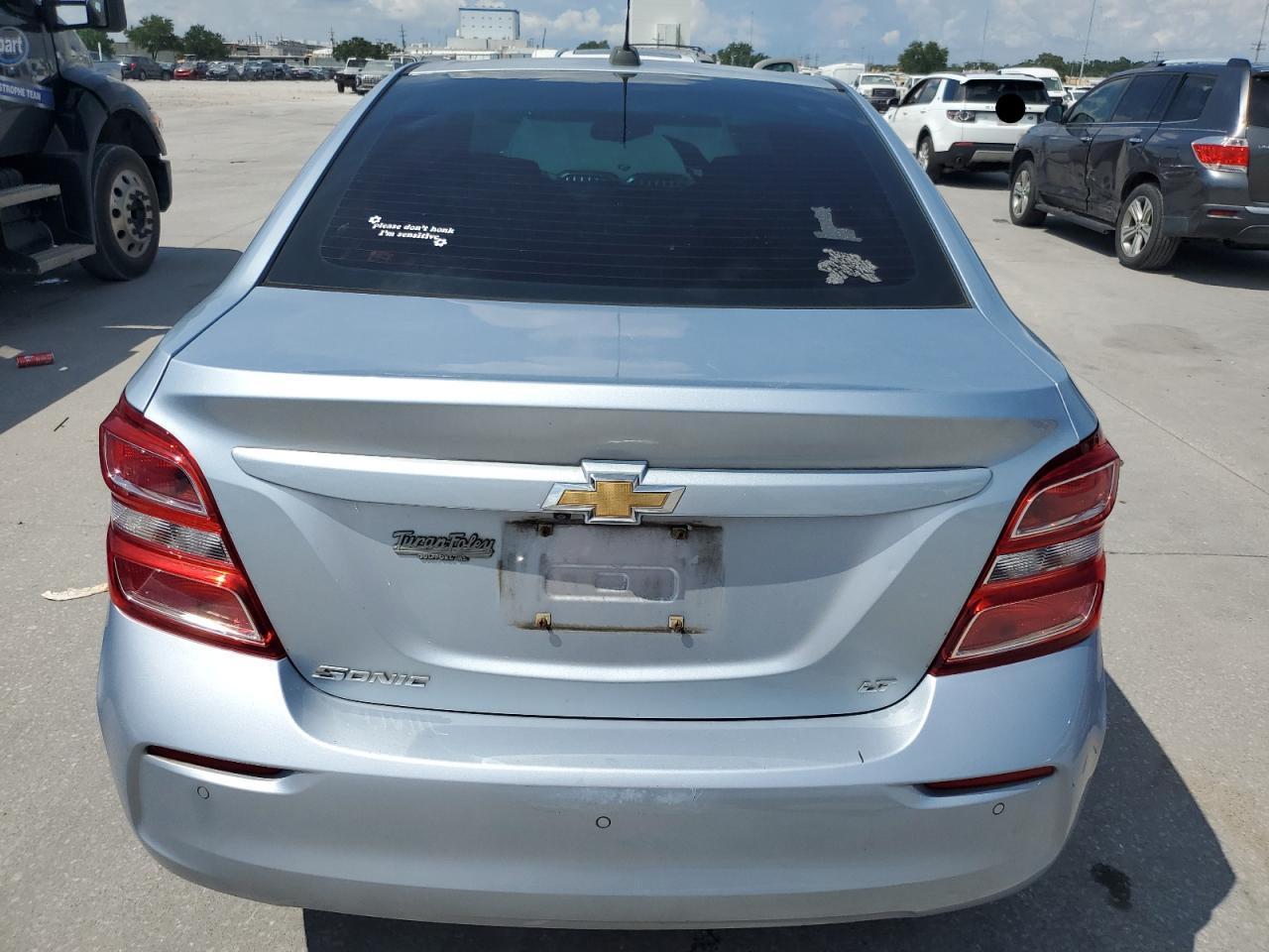 Chevrolet Sonic Lt