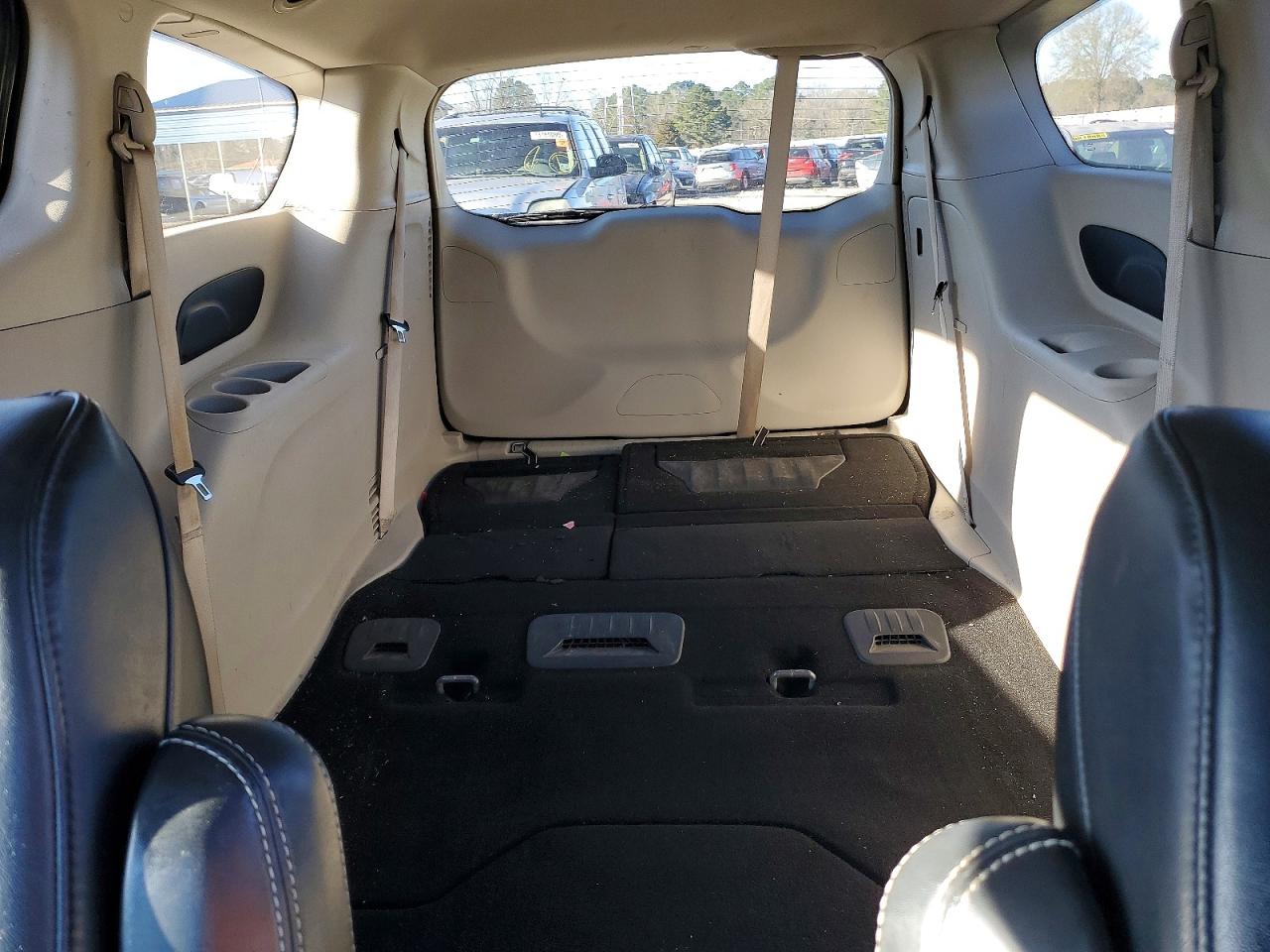 Chrysler Minivan Lxi