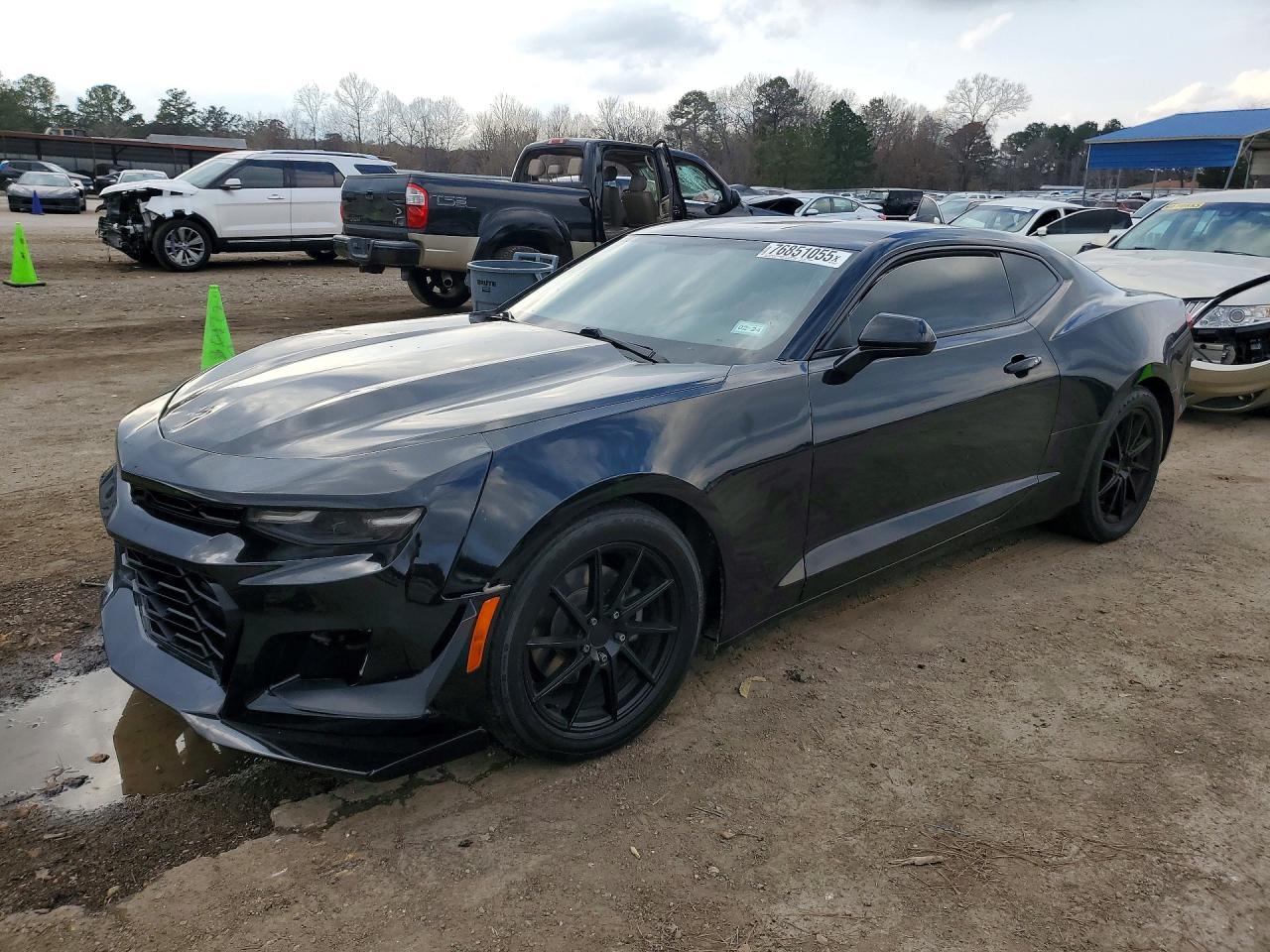 Salvage Chevrolet Camaro Image