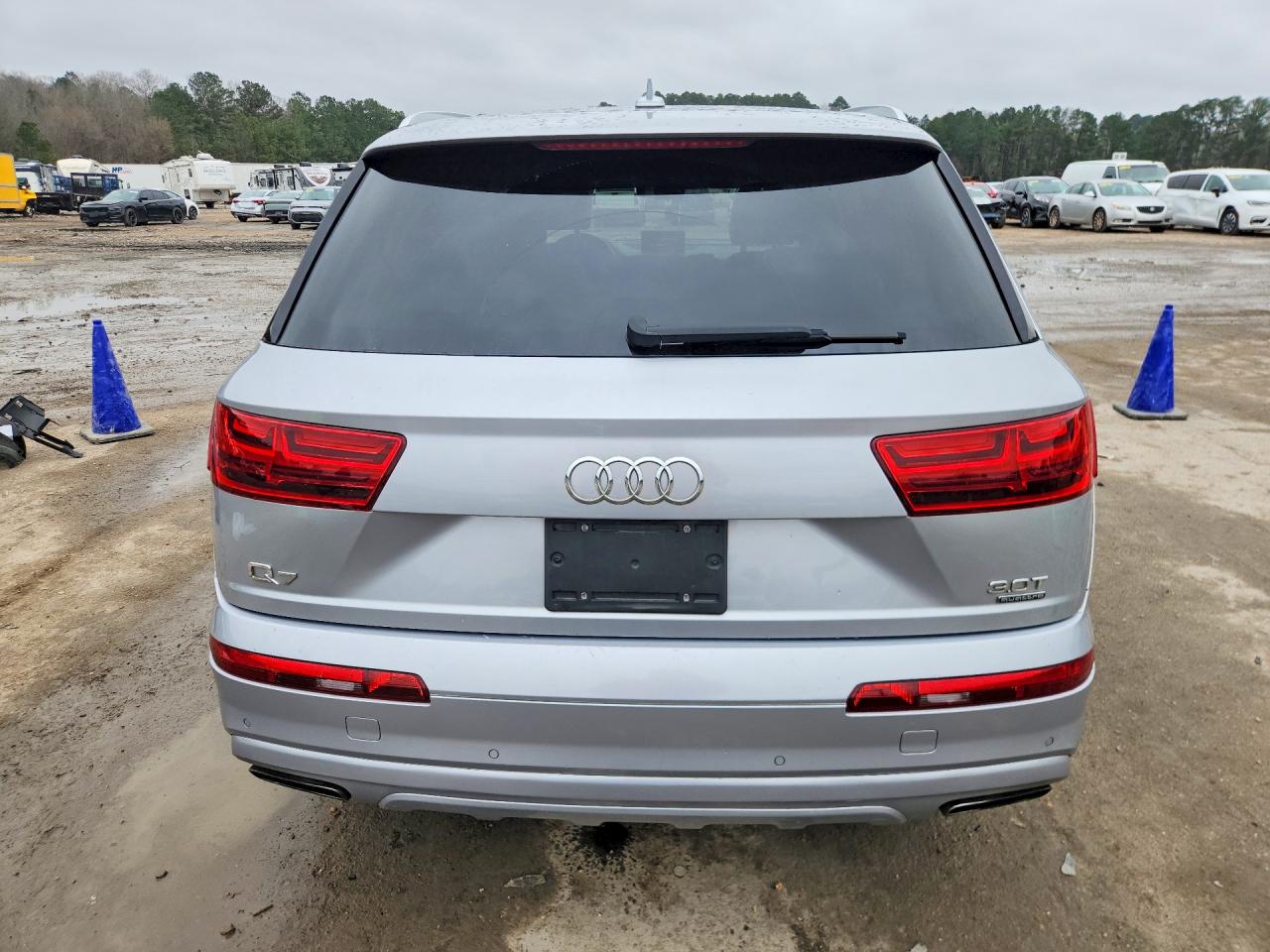 Audi Q7 Premium Plus