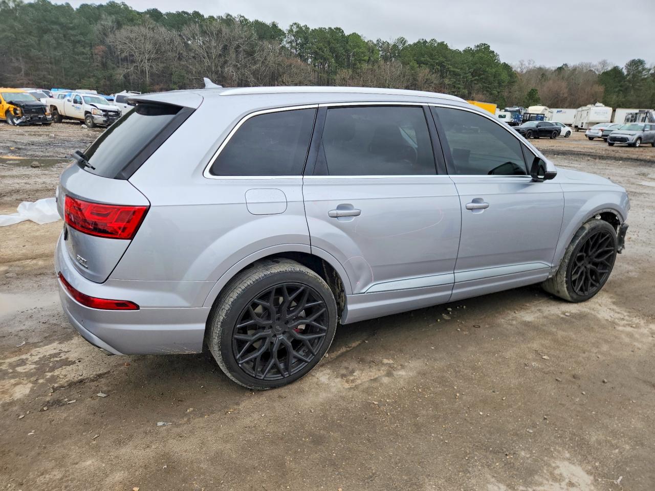 Audi Q7 Premium Plus