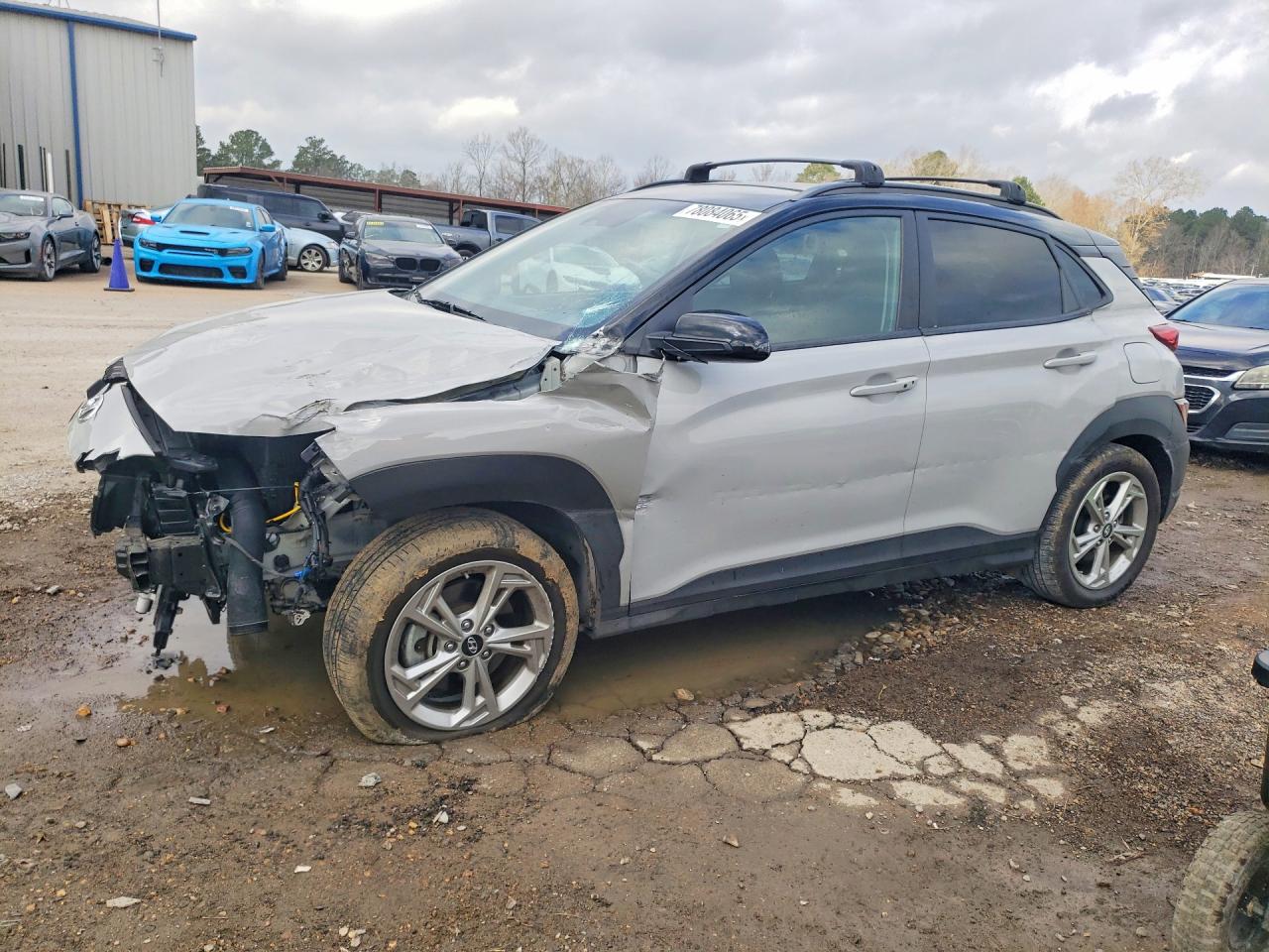 Salvage Hyundai KONA Image