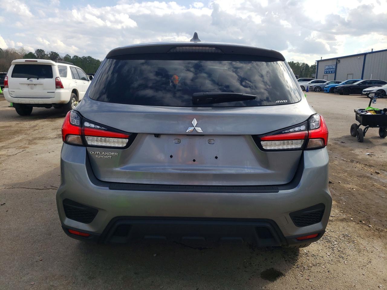 Mitsubishi Outlander S