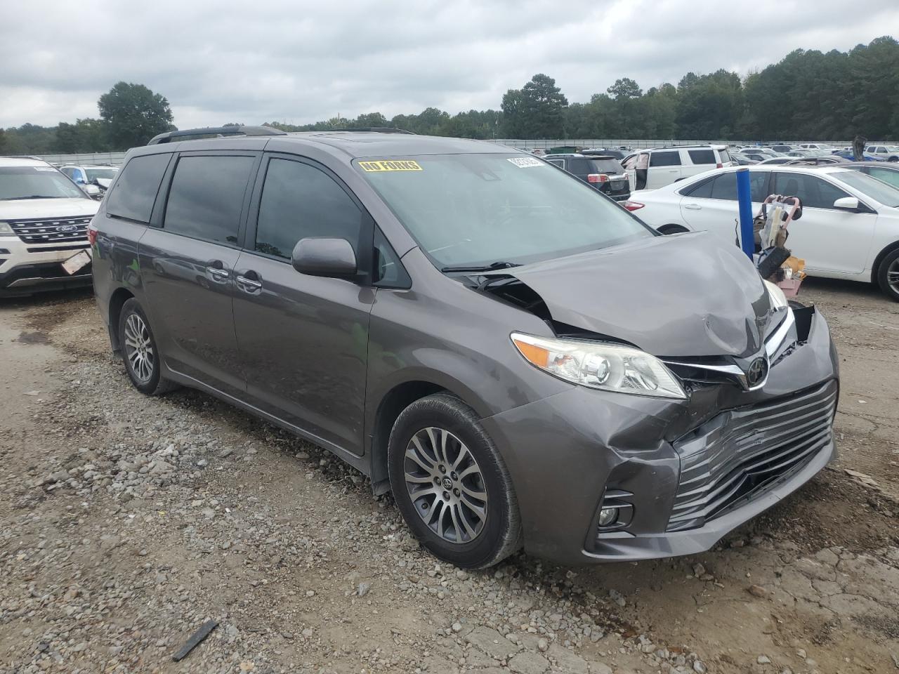 Toyota Sienna Xle