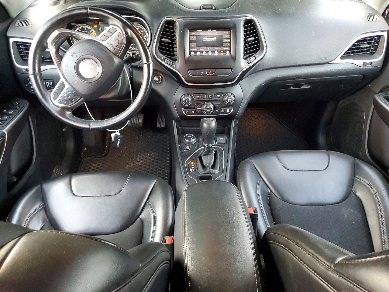 Jeep Grand Cherokee Latitude Plus