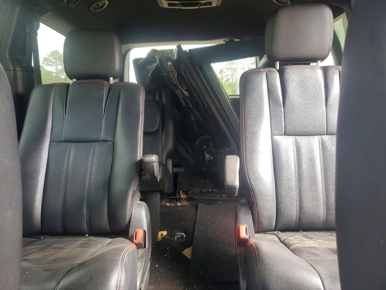 Dodge Caravan Gt