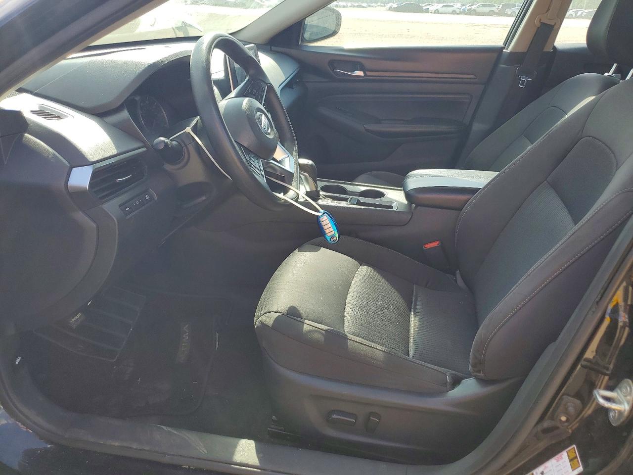 Nissan Altima S