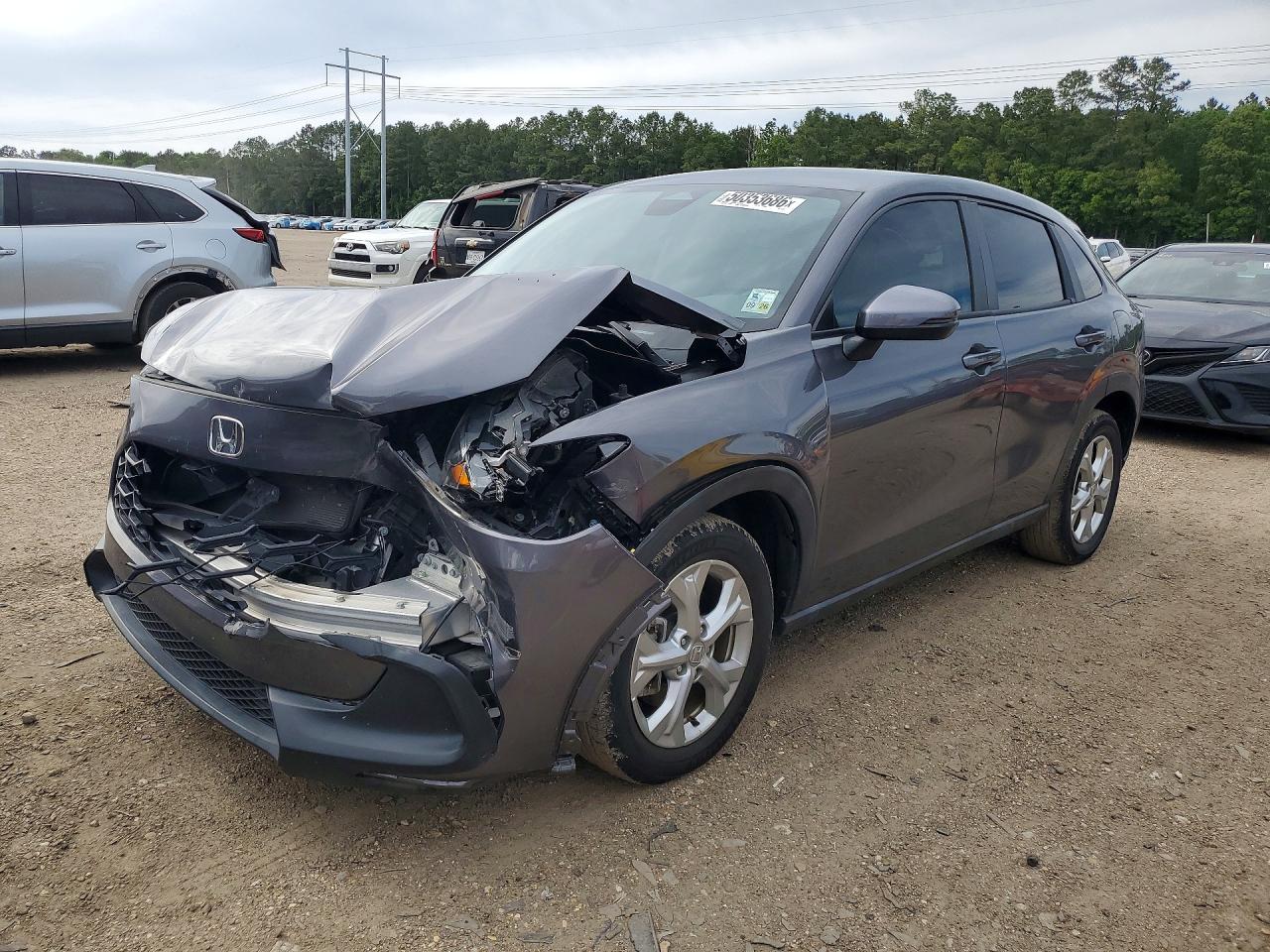 Salvage Honda HR-V Image