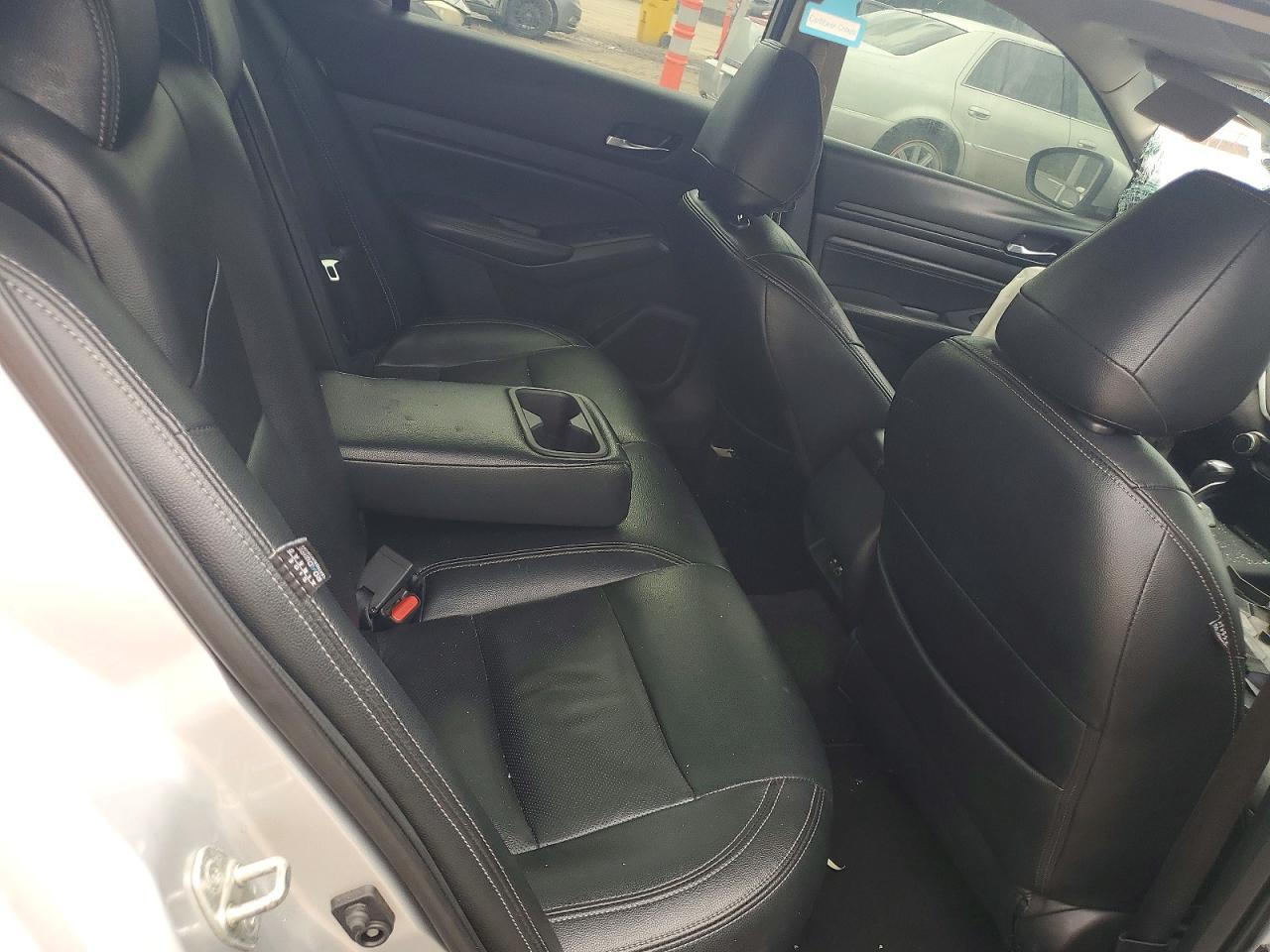 Nissan Altima S