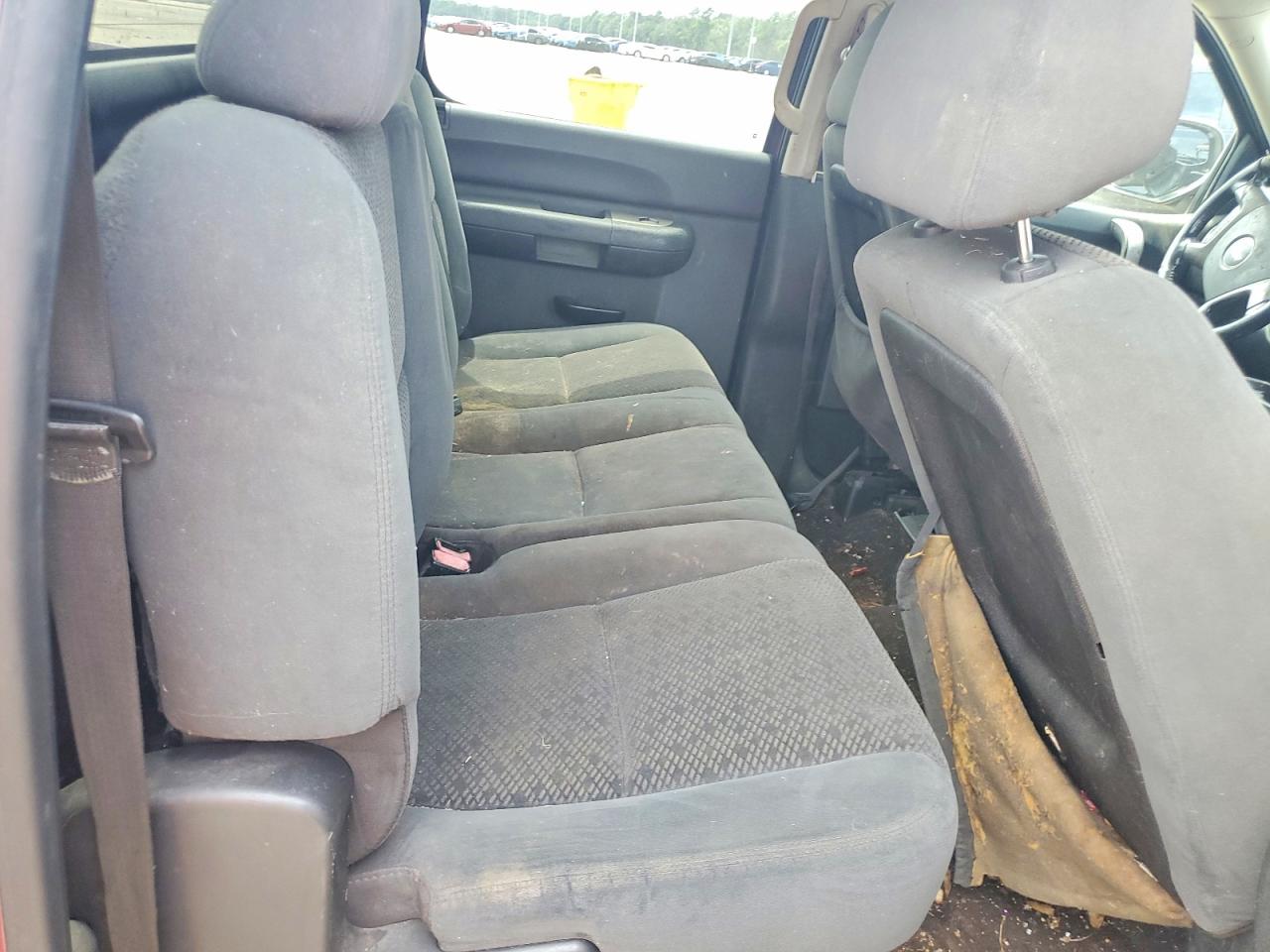 Chevrolet Silverado C1500 Crew Cab
