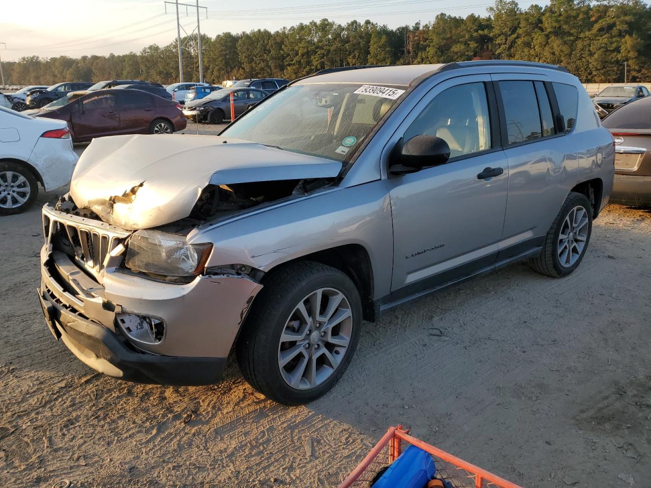 Salvage Jeep Compass Image