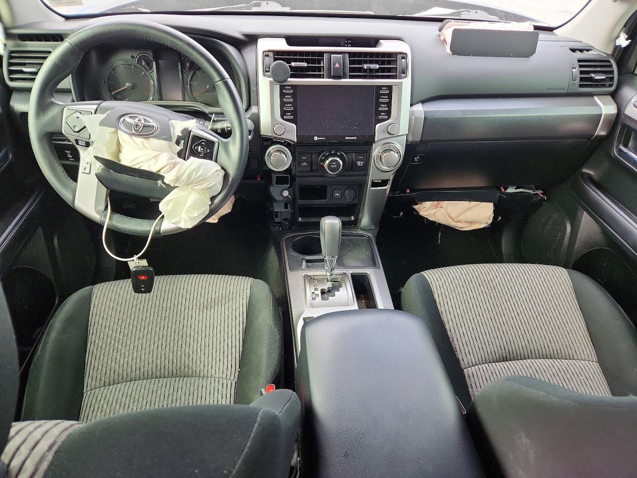 Toyota 4Runner Sr5