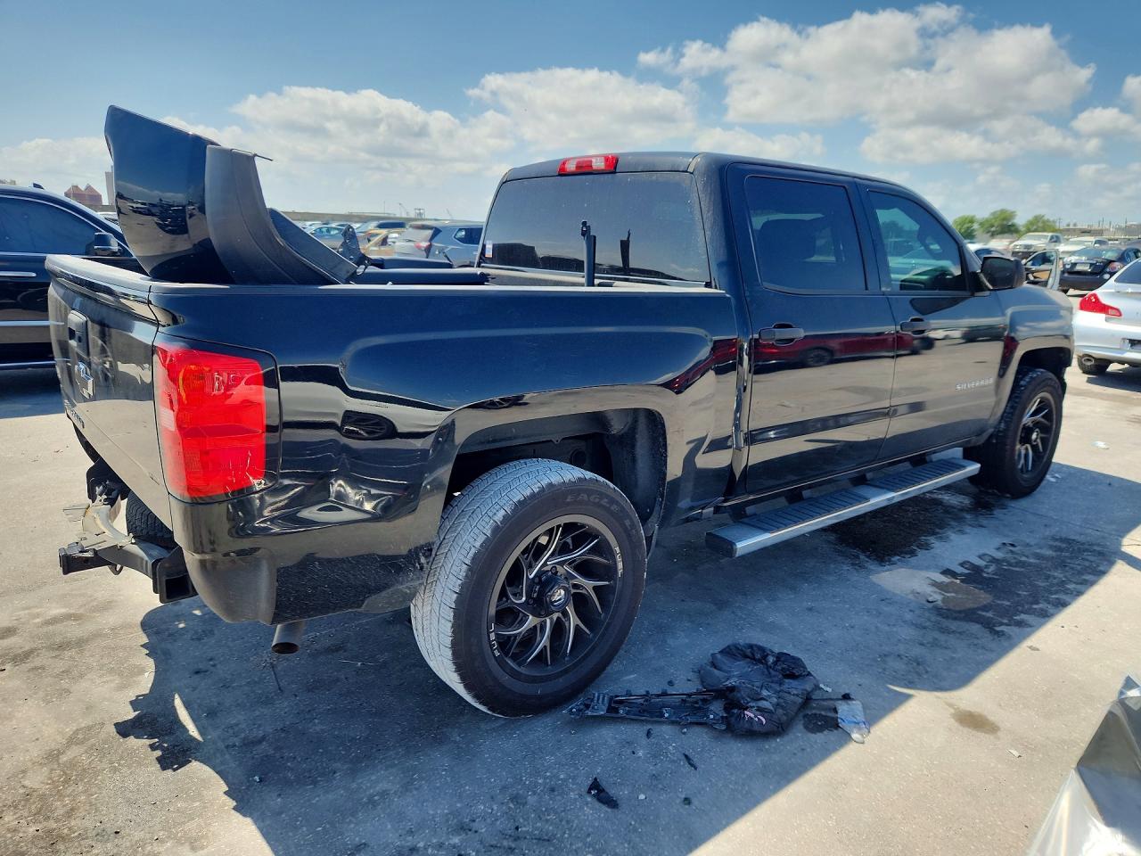 Chevrolet Silverado C1500 Custom