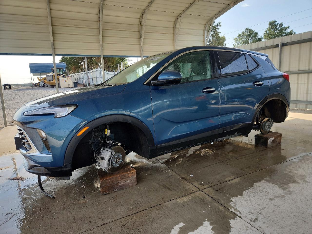 Salvage Buick Encore Image
