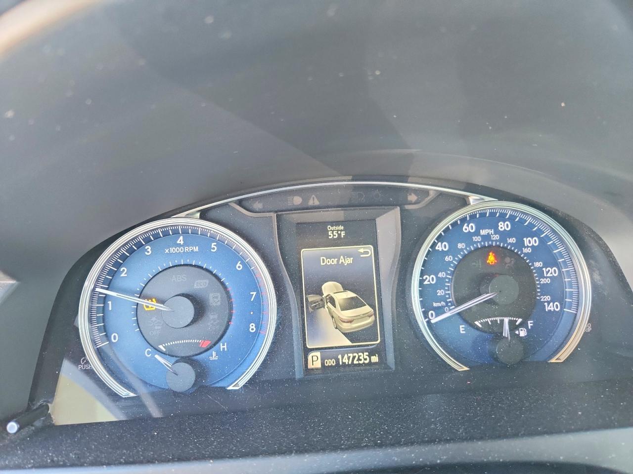 Toyota Camry Le