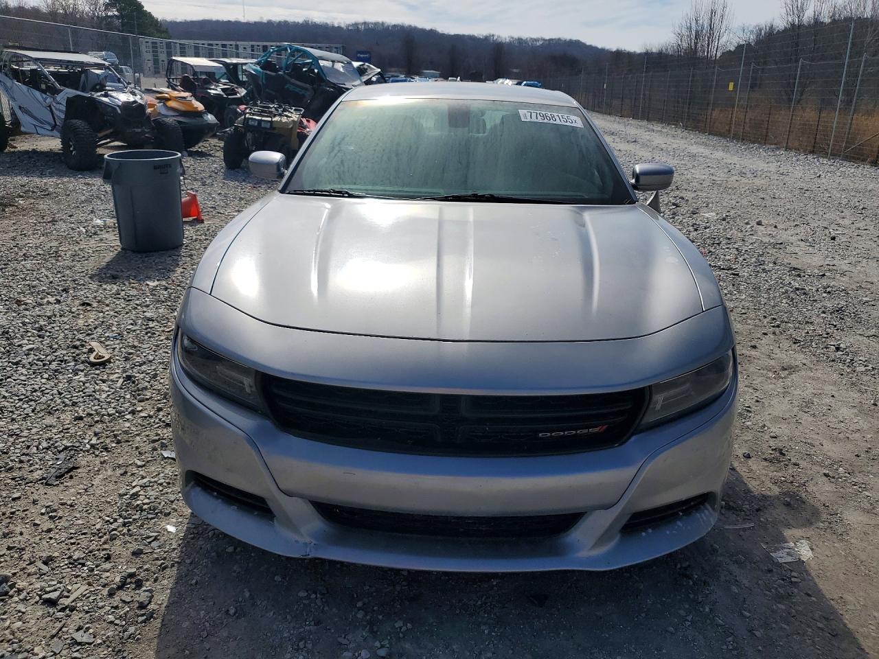 Dodge Charger Sxt