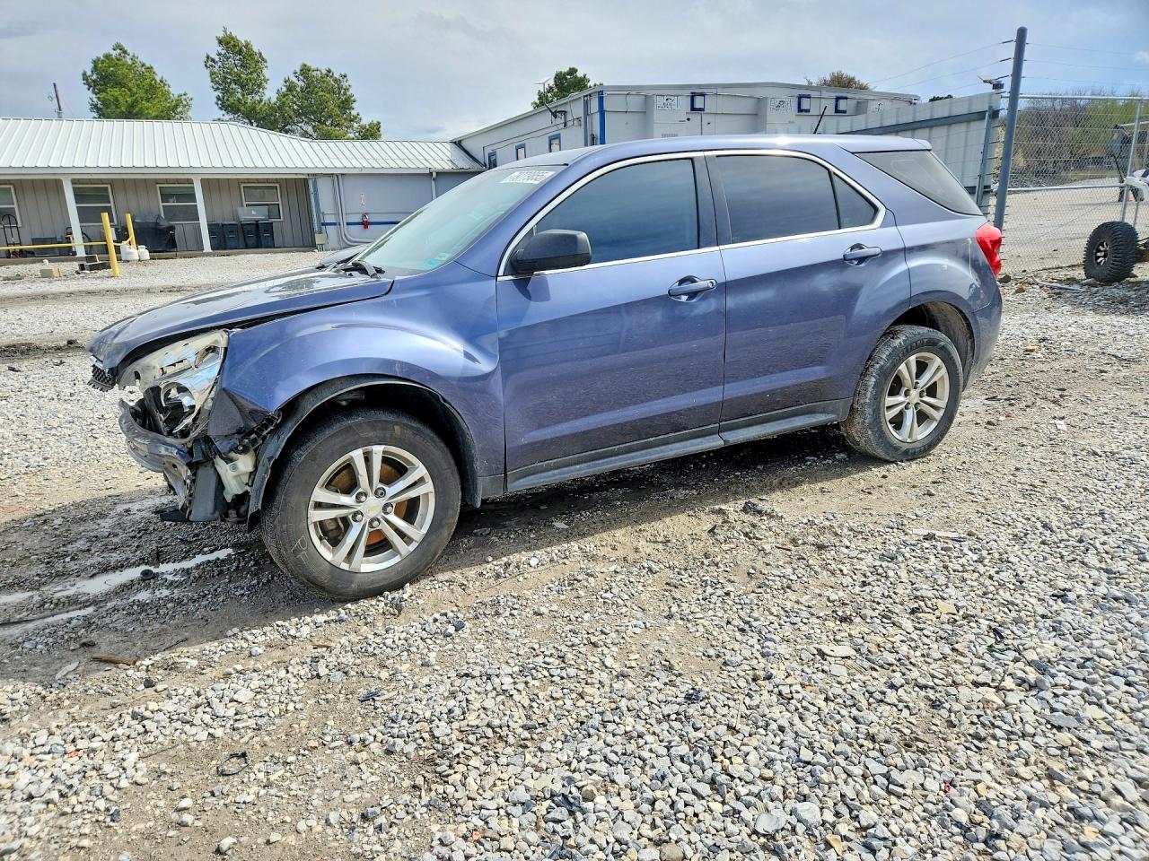 Salvage Chevrolet Equinox Image