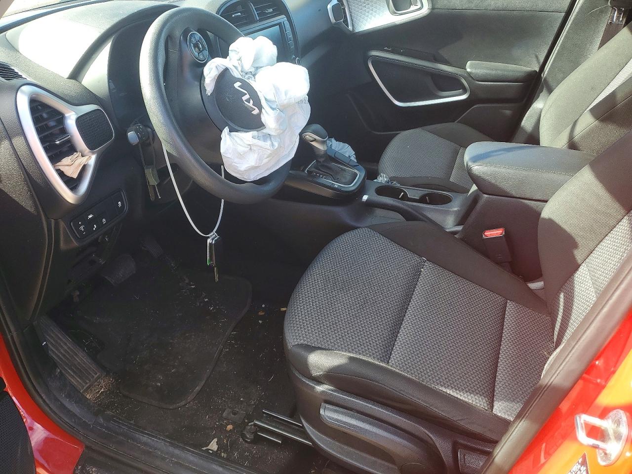 Kia Soul Lx
