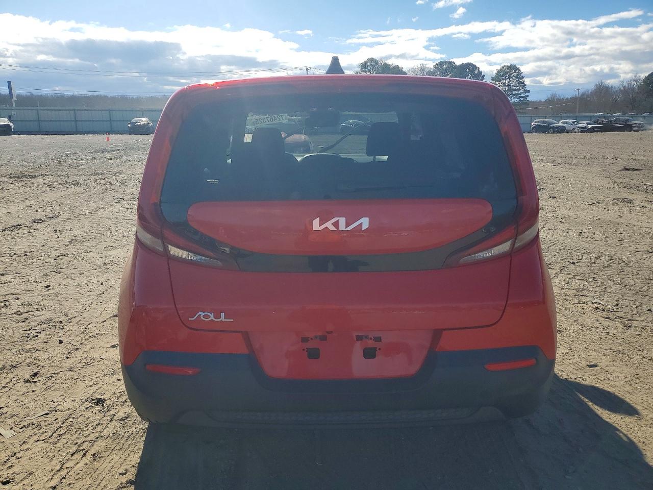 Kia Soul Lx