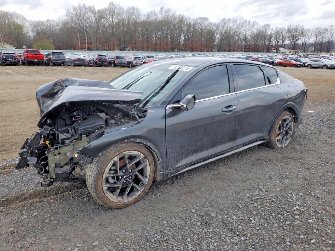 Salvage Kia K4 Image