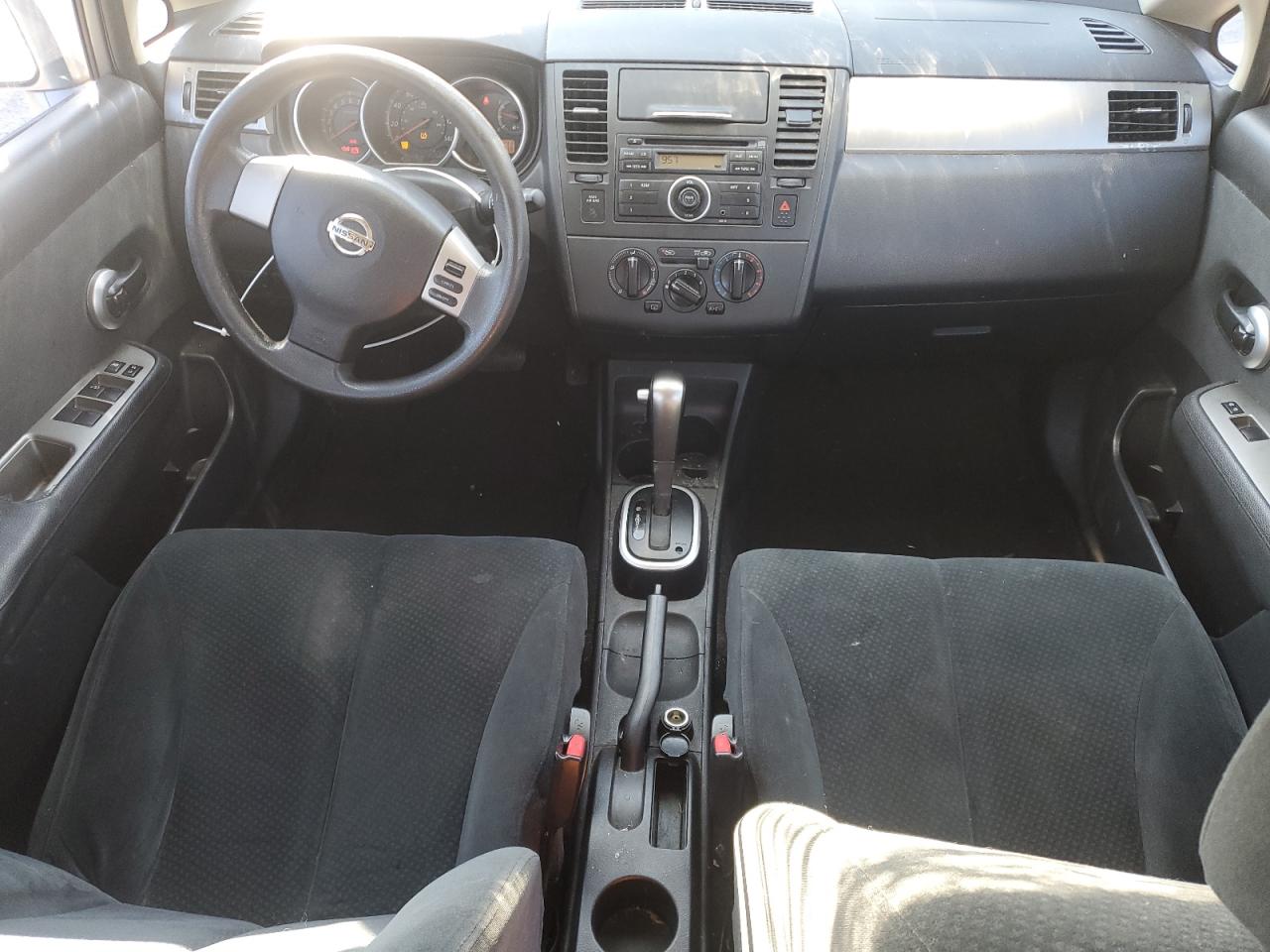 Nissan Versa S