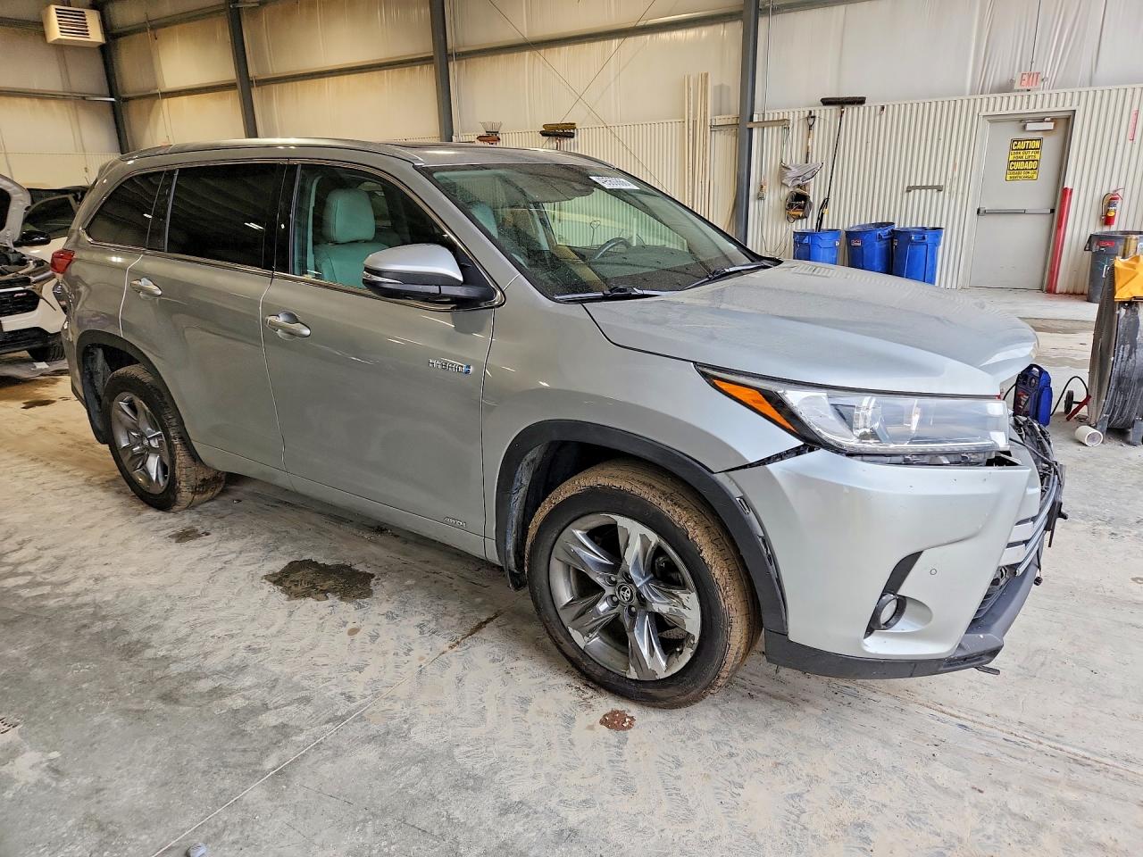 Toyota Highlander Limited Platinum