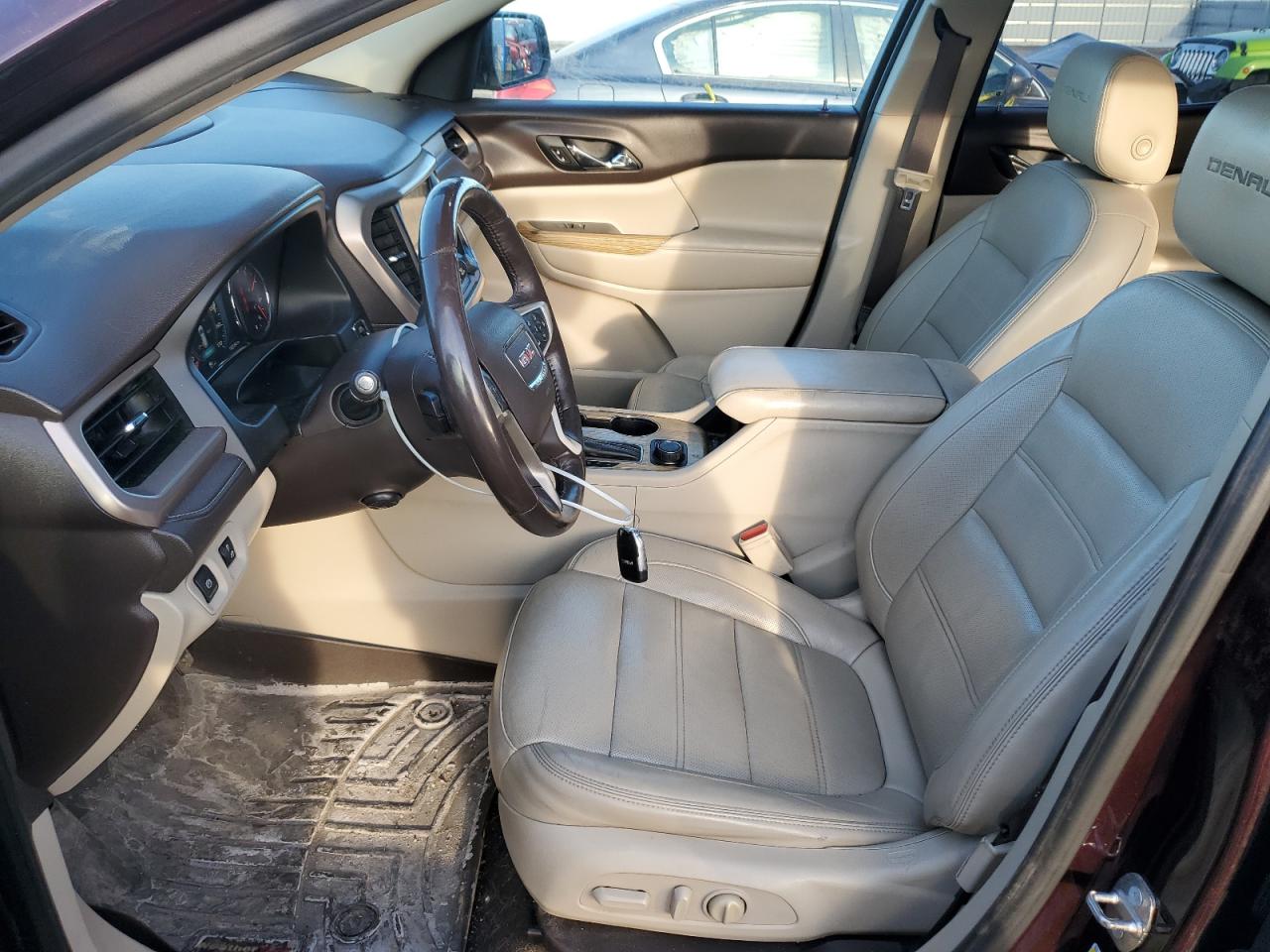 GMC Acadia Denali