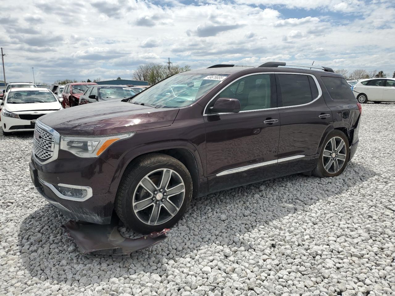 Salvage GMC Acadia Image