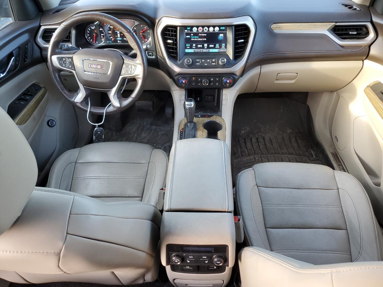 GMC Acadia Denali