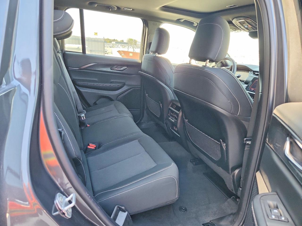 Jeep Cherokee Laredo