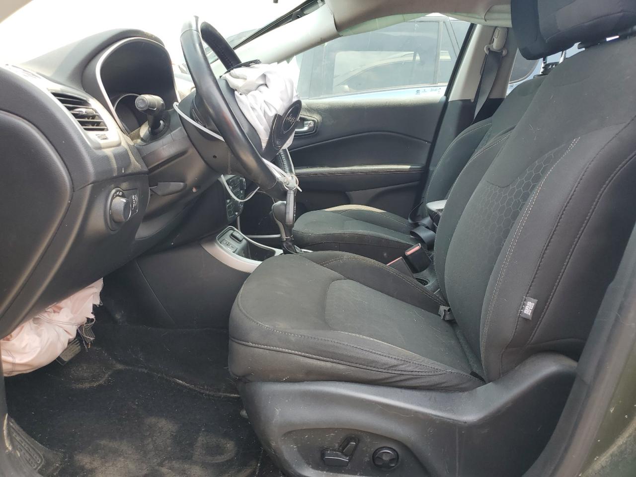 Jeep Compass Sport