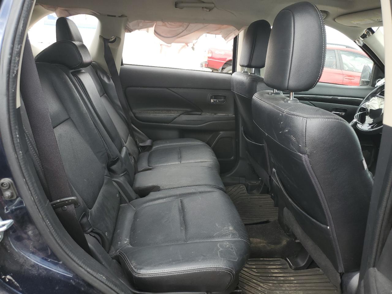 Mitsubishi Outlander Se