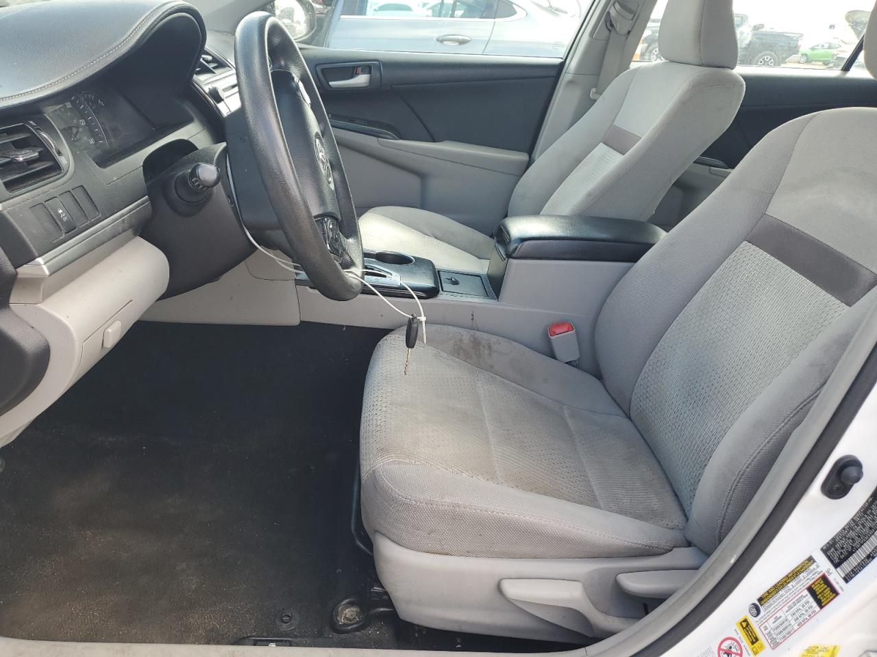 Toyota Camry L