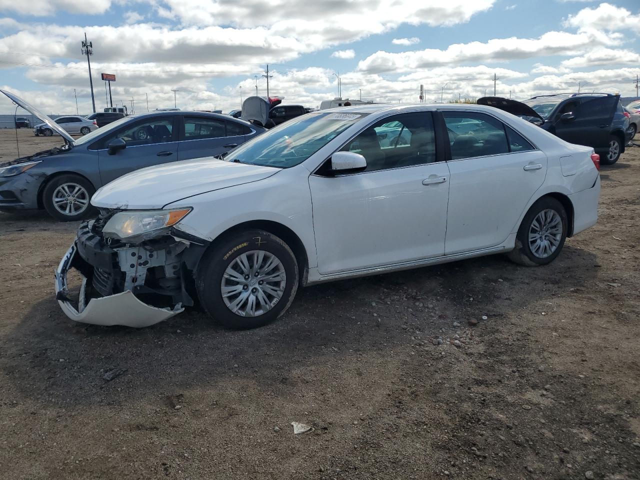 Salvage Toyota Camry Image