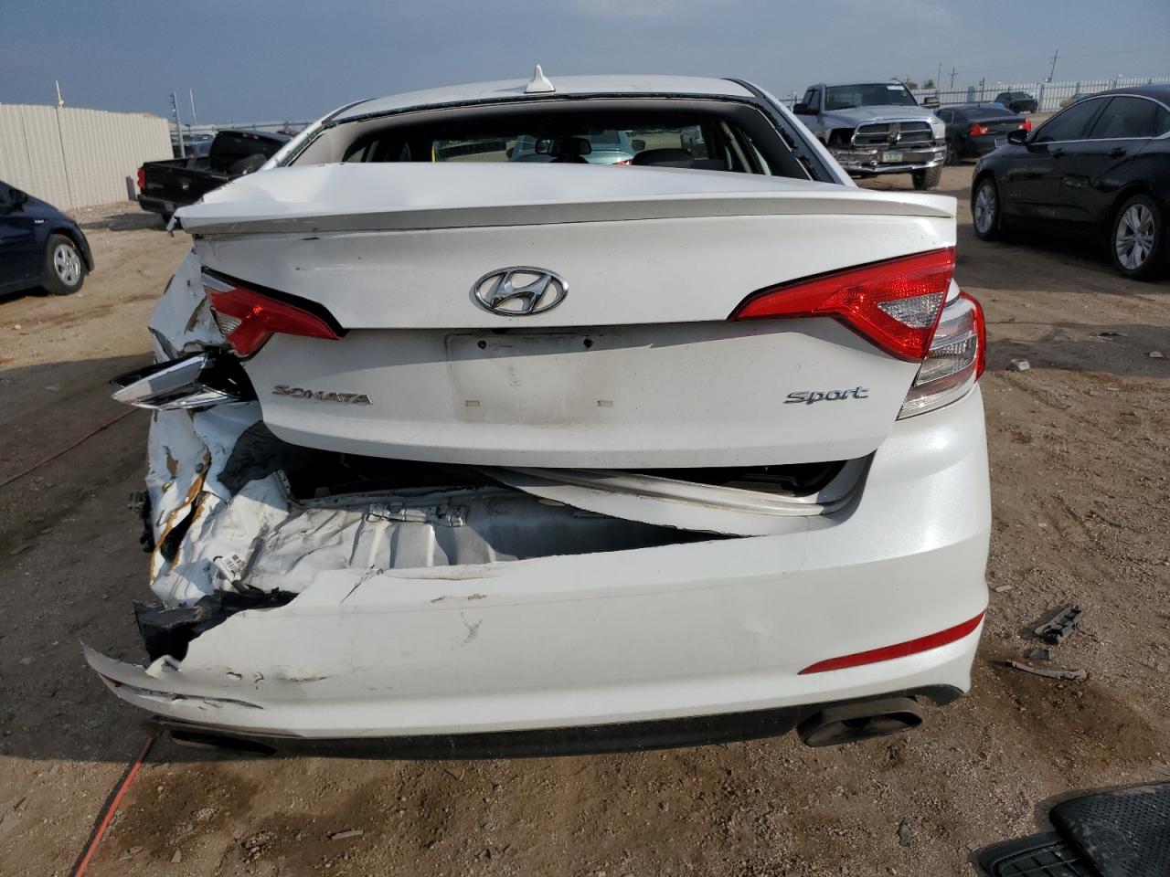 Hyundai SONATA Sport