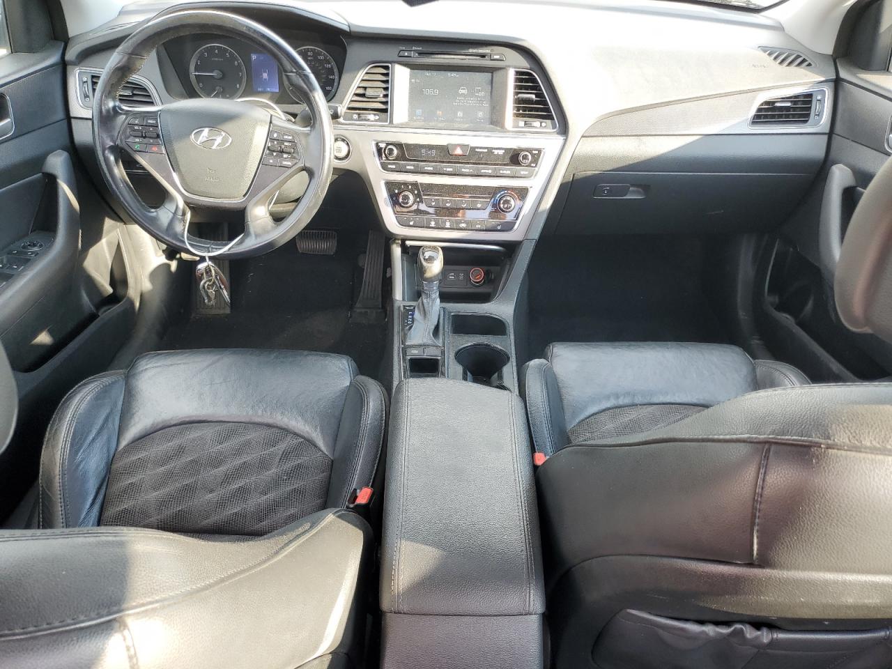 Hyundai SONATA Sport