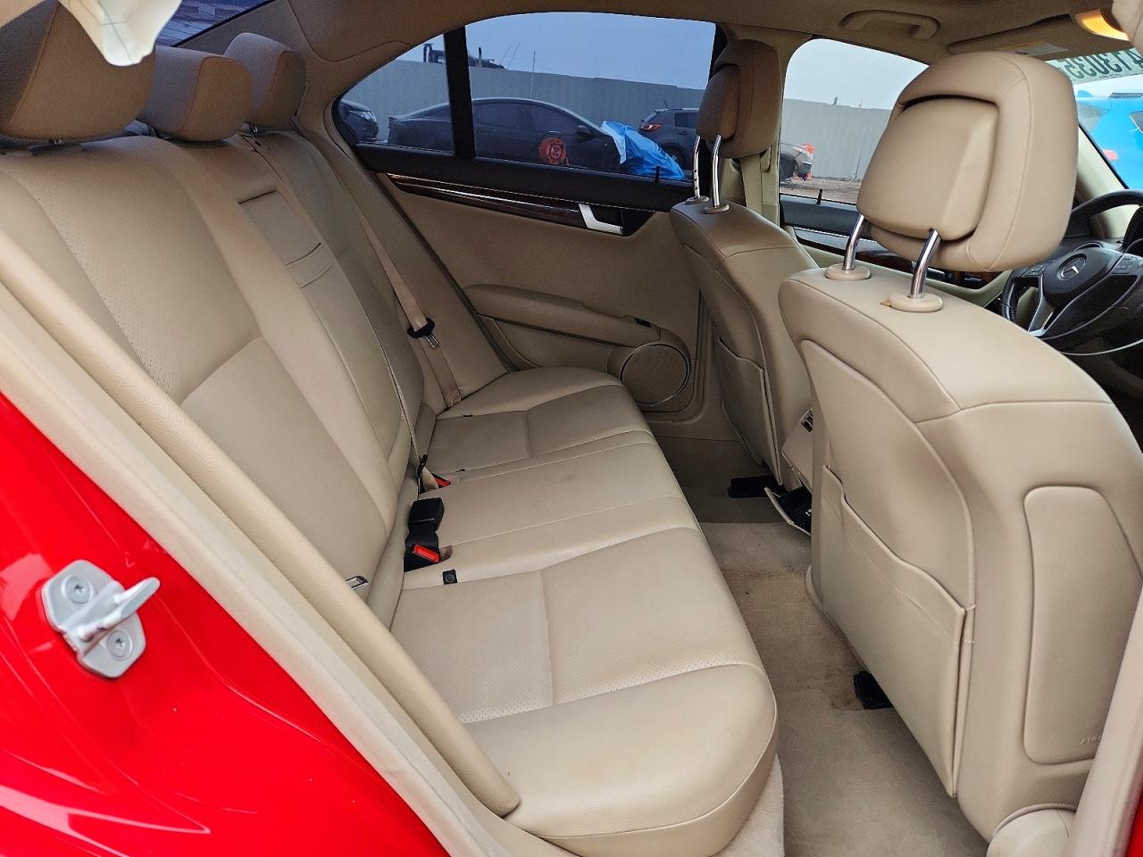 Mercedes-Benz C-Class 300 4matic