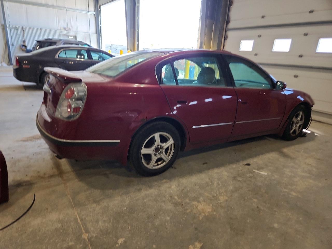 Nissan Altima S