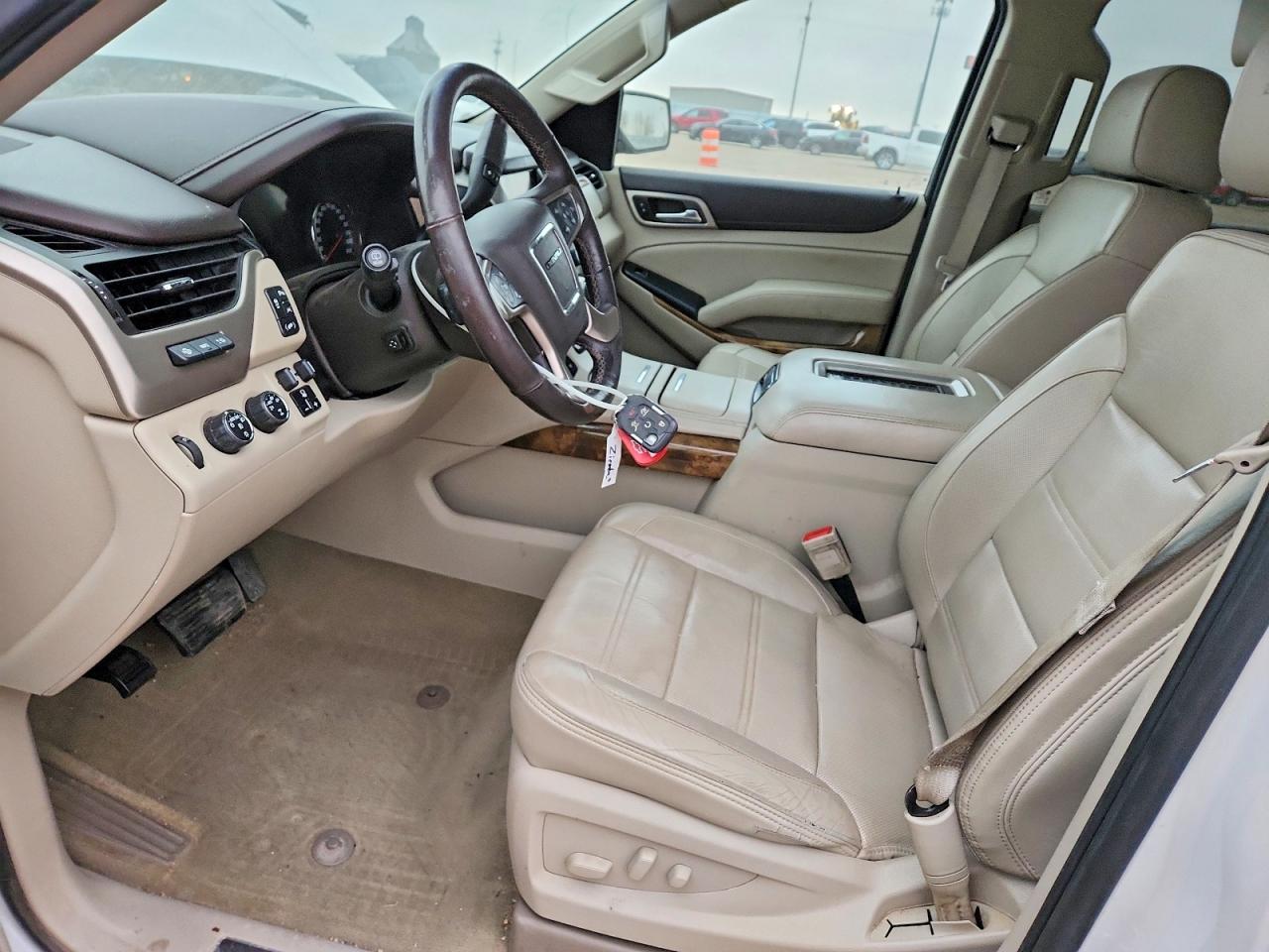 GMC Yukon Denali