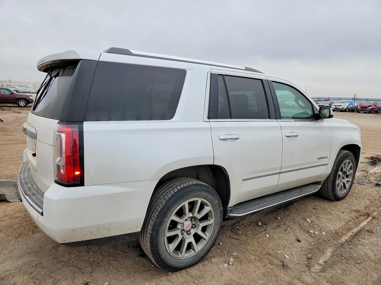 GMC Yukon Denali