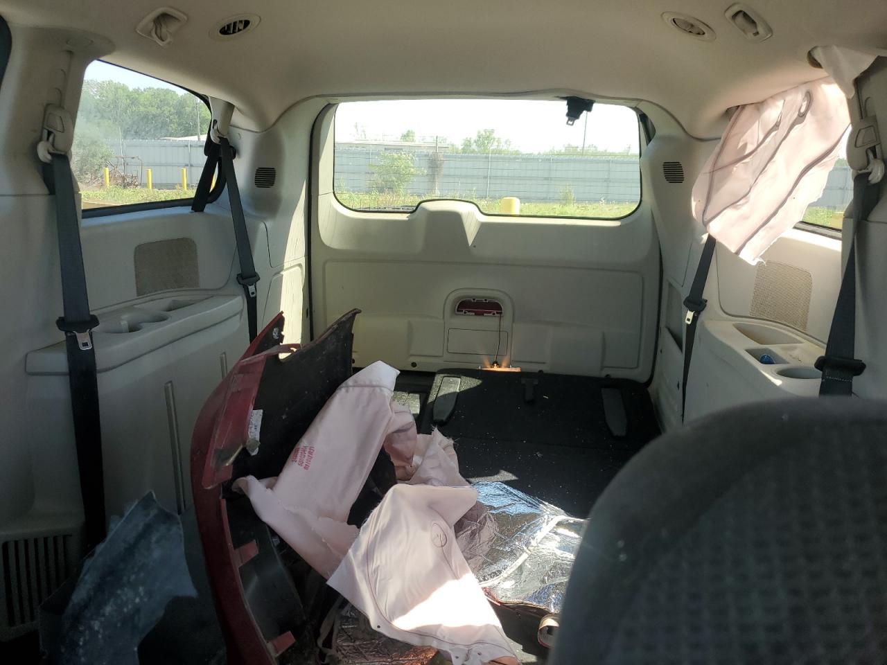 Dodge Caravan Sxt
