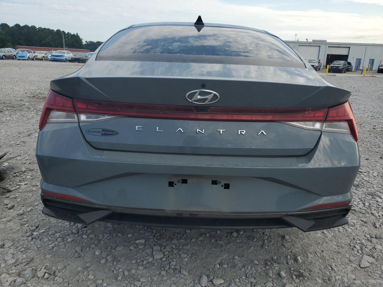Hyundai ELANTRA Sel