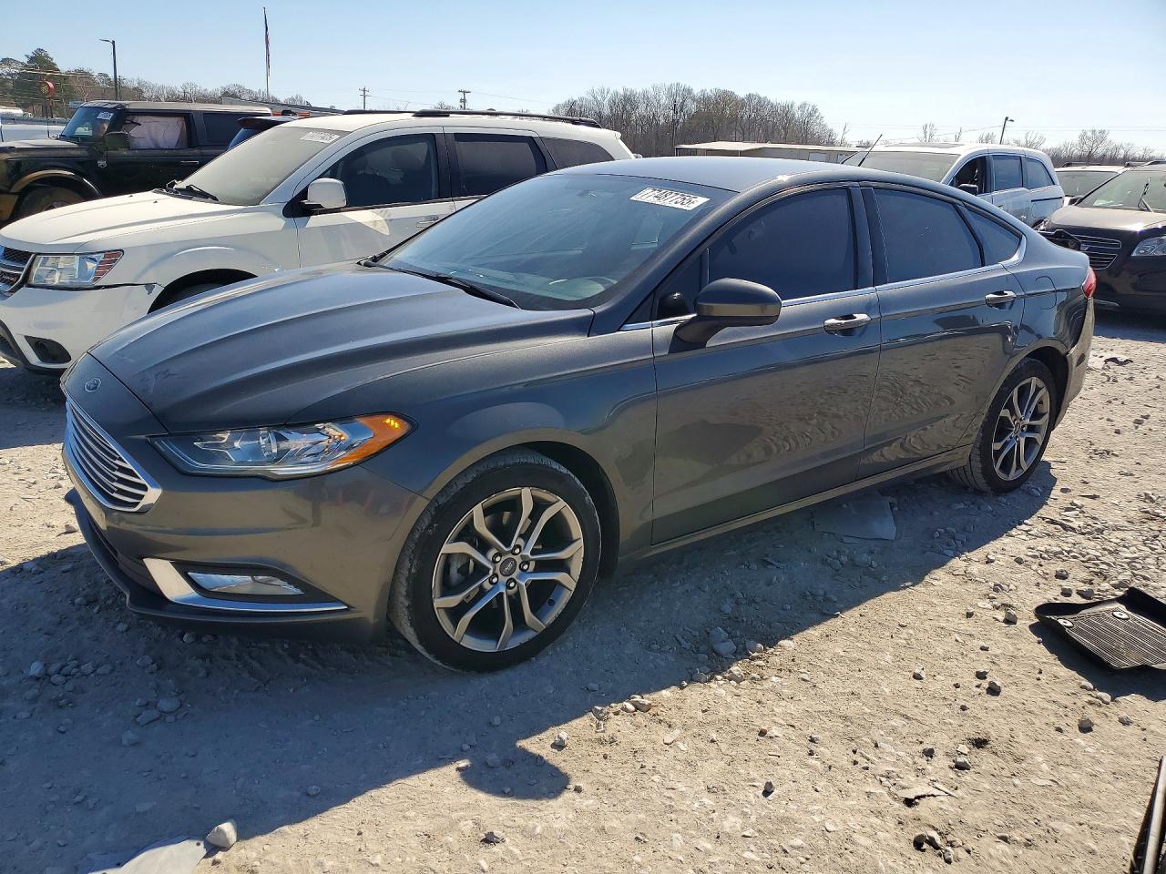 Salvage Ford Fusion Image