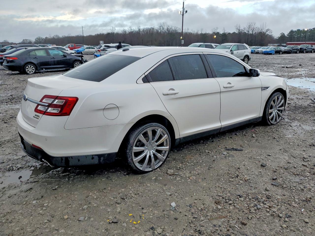Ford Taurus Sel
