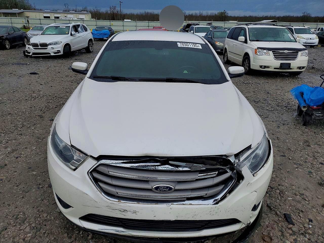 Ford Taurus Sel