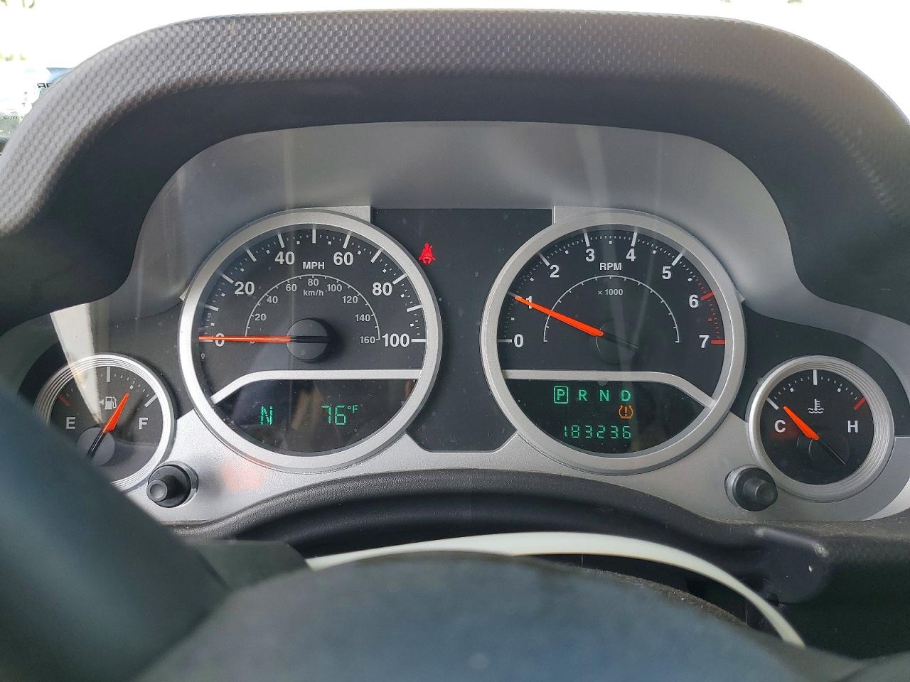 Jeep Wrangler Sport