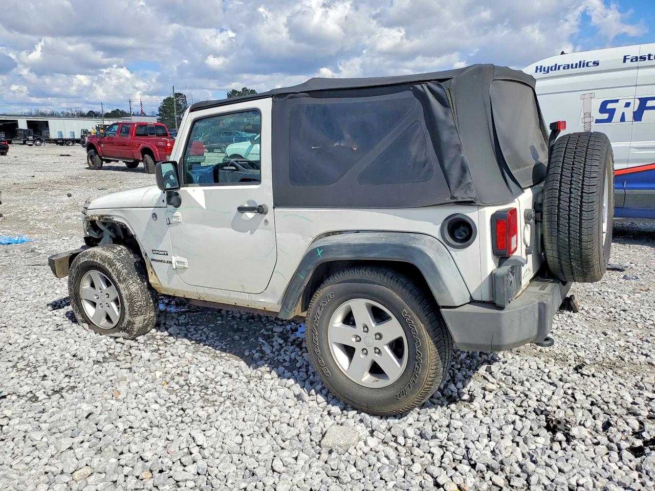 Jeep Wrangler Sport